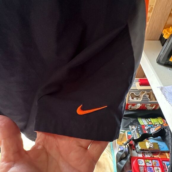 Nike Men's Navy  Shorts - Picture 2 of 5